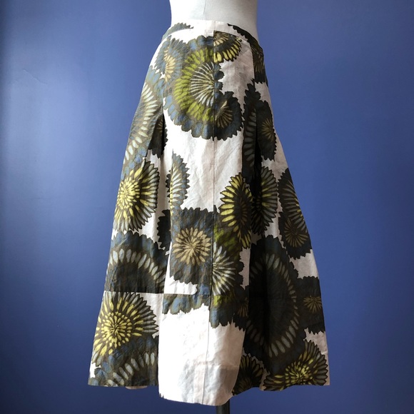 BCBG Small Green Floral Cotton A-line Skirt - Picture 2 of 7